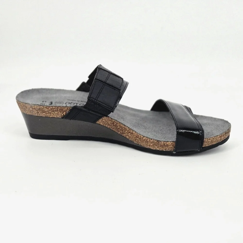 Naot Royalty Black Patent Leather Wedge Slide Sandals Comfort Gorpcore NWOT 9 40